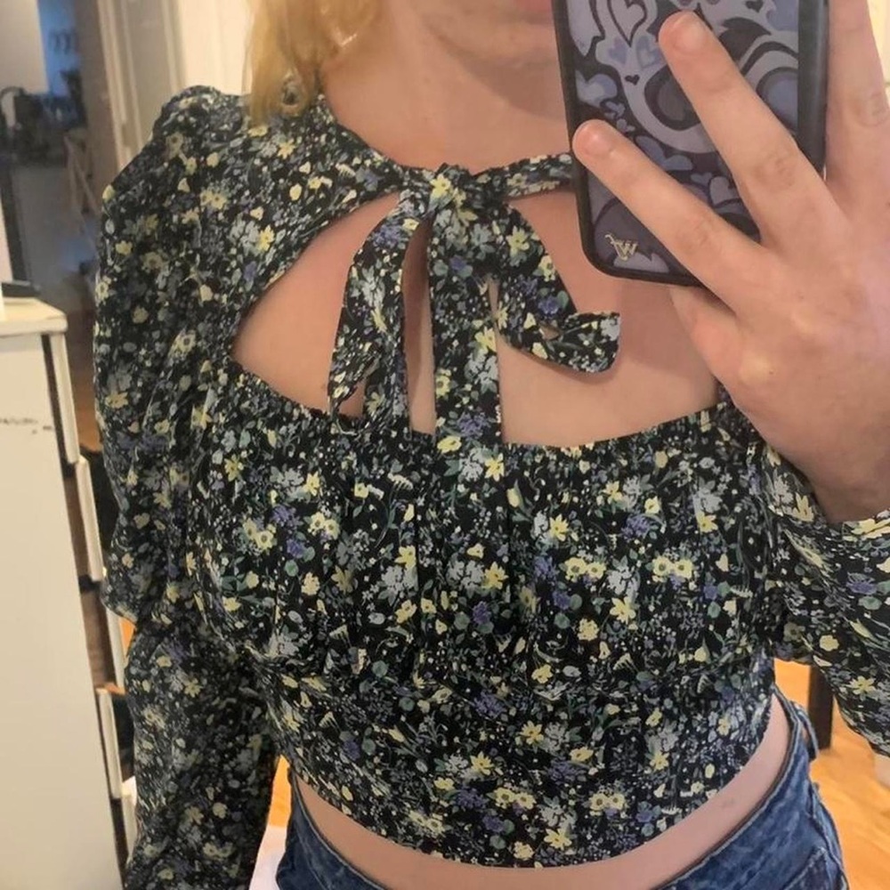 pussy bow blouse